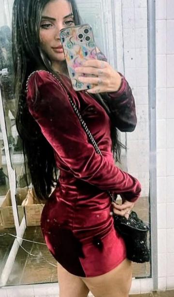 672960311: Chica busca chico en Málaga