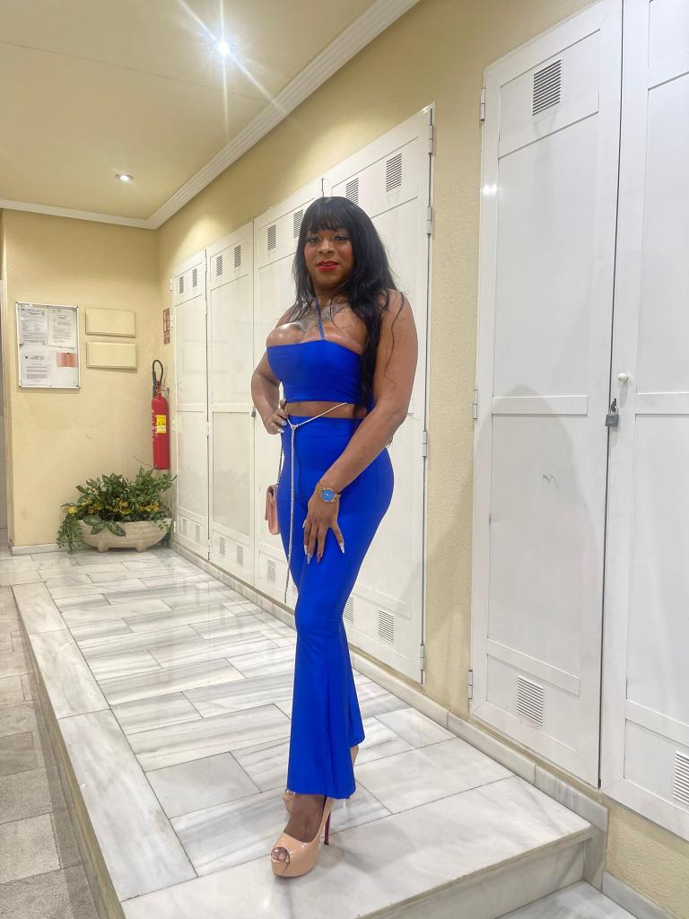 607409866: Transexual en Alicante