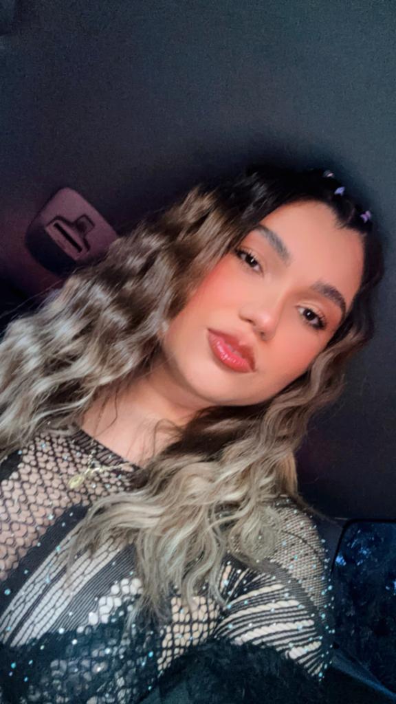 Chica busca chico en Almería: 