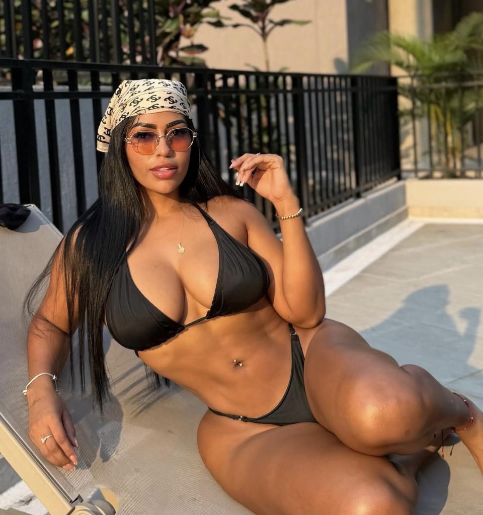 Chica busca chico en Tenerife: 