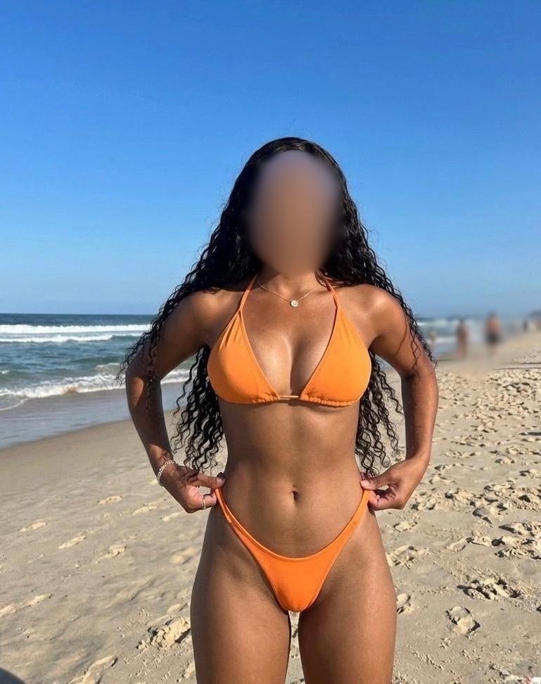 613773337: Chica busca chico en Las Palmas