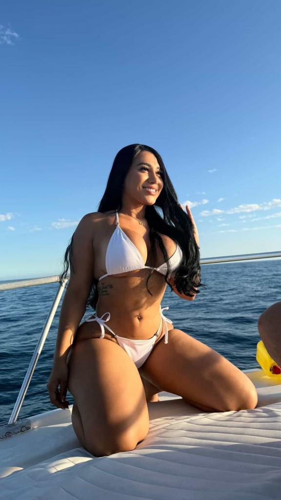 Chica busca chico en Tenerife: Chica busca chico