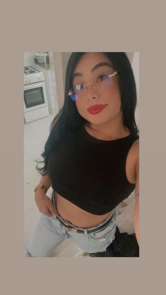 Chica busca chico en Menorca: 