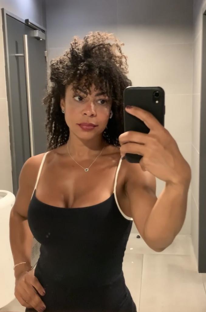 Chica busca chico en Barcelona: 
