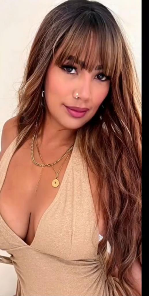 Chica busca chico en Cádiz: 
