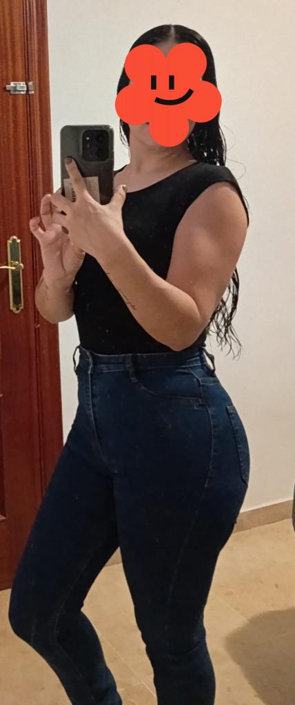 Chica busca chico en Sevilla: 