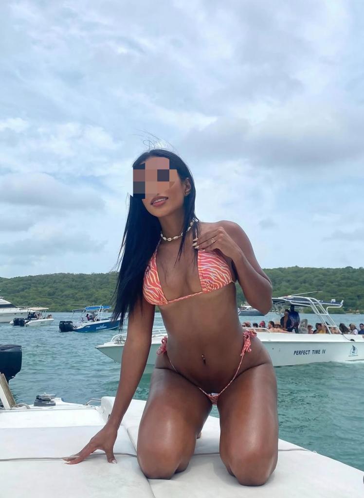 Chica busca chico en Pontevedra: Chica busca chico