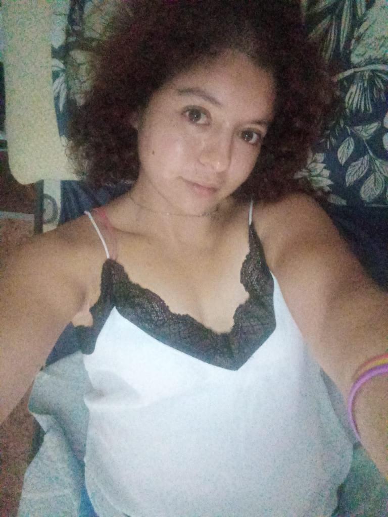 604408318: Chica busca chico en Murcia
