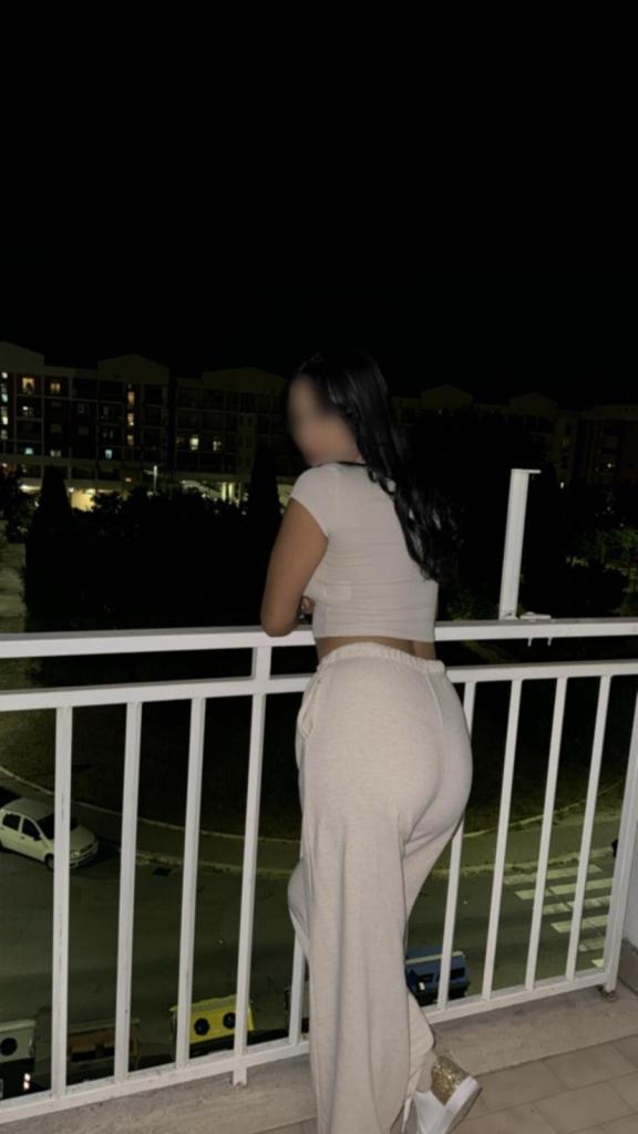 Chica busca chico en Sevilla: 
