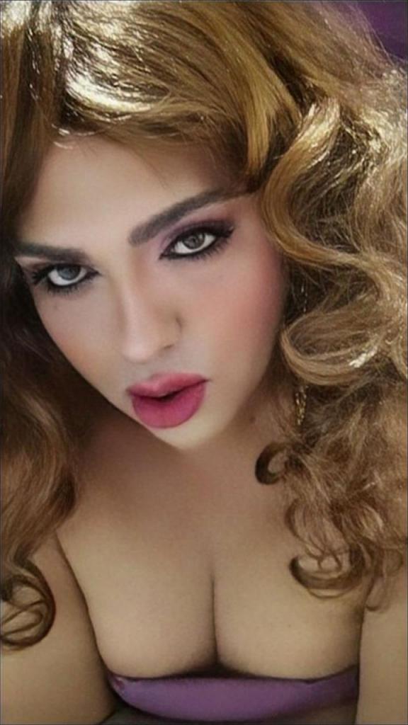 Chica busca chico en Sevilla: 
