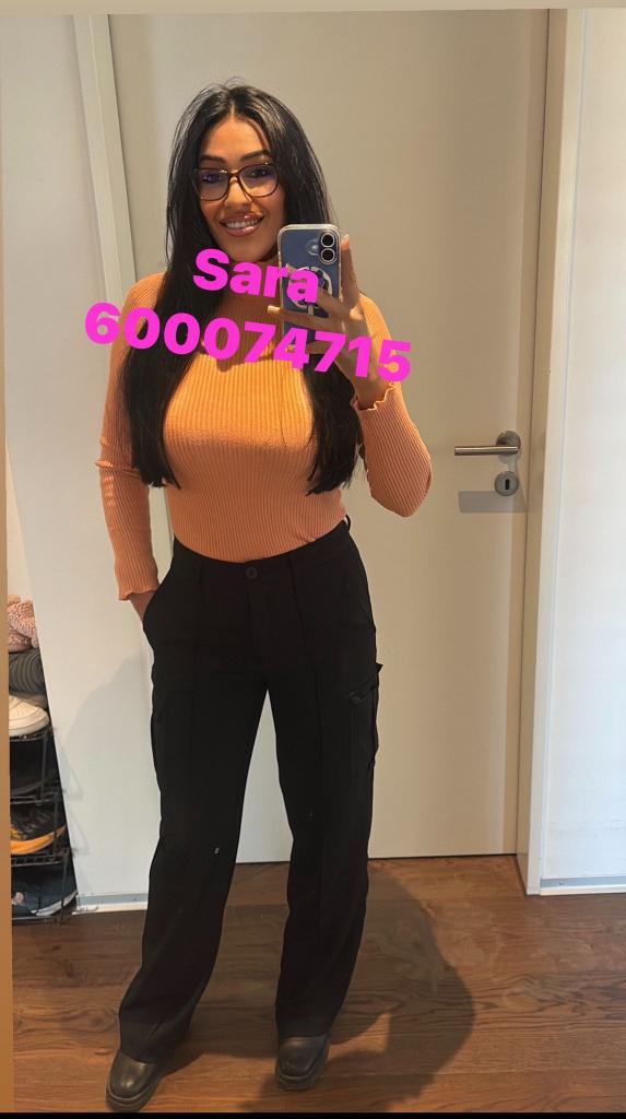 Chica busca chico en Almería: 