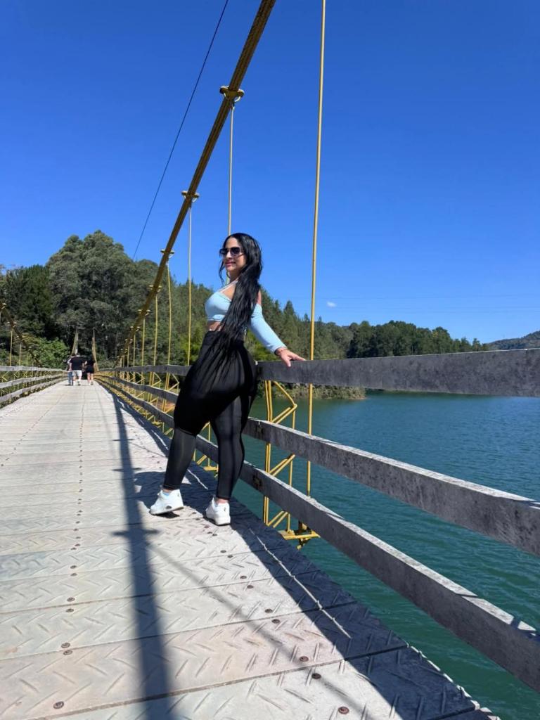 Chica busca chico en Barcelona: 