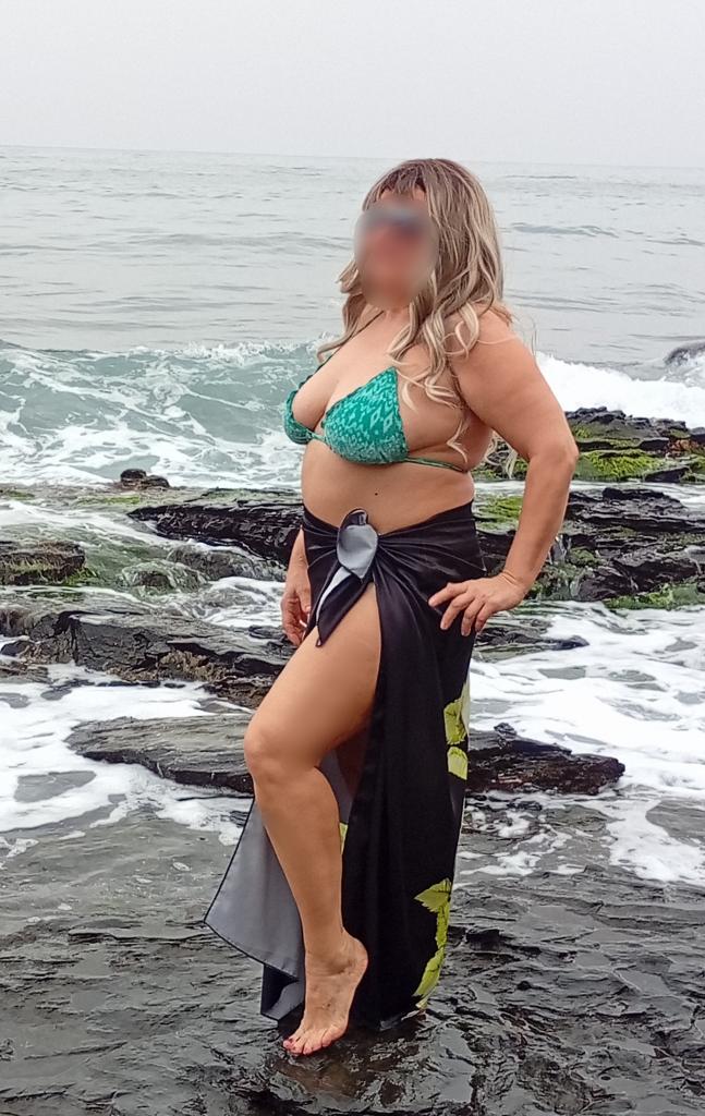 Chica busca chico en Almería: 