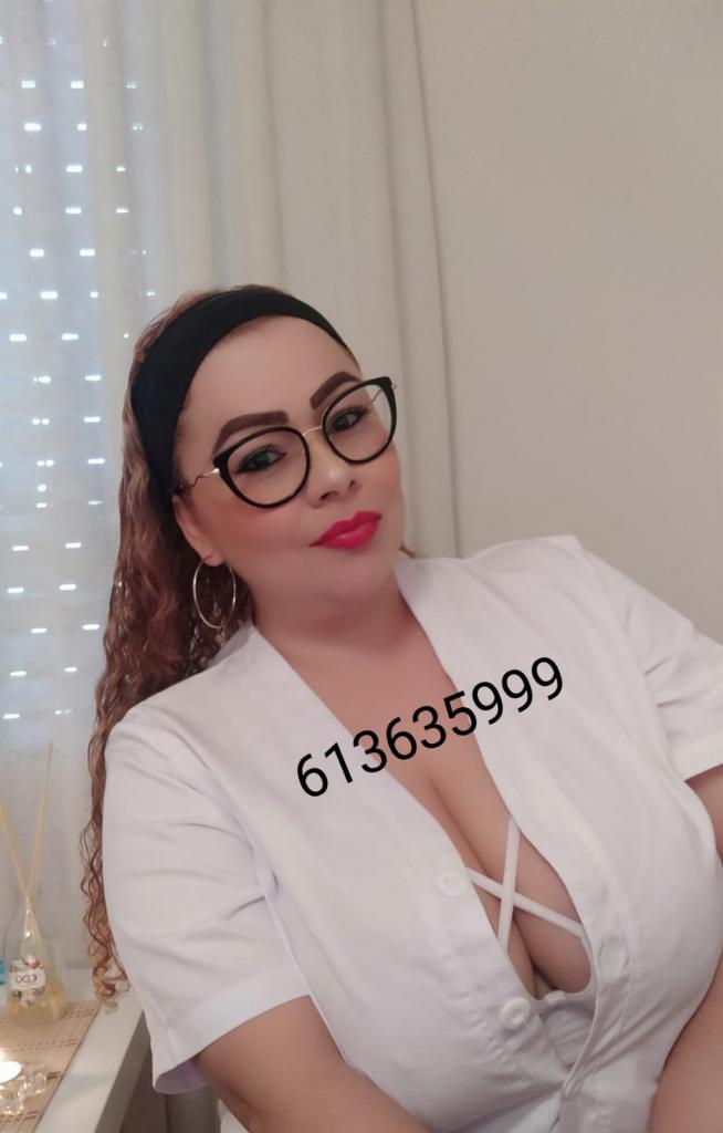 613635999: Chica busca chico en La Coruña