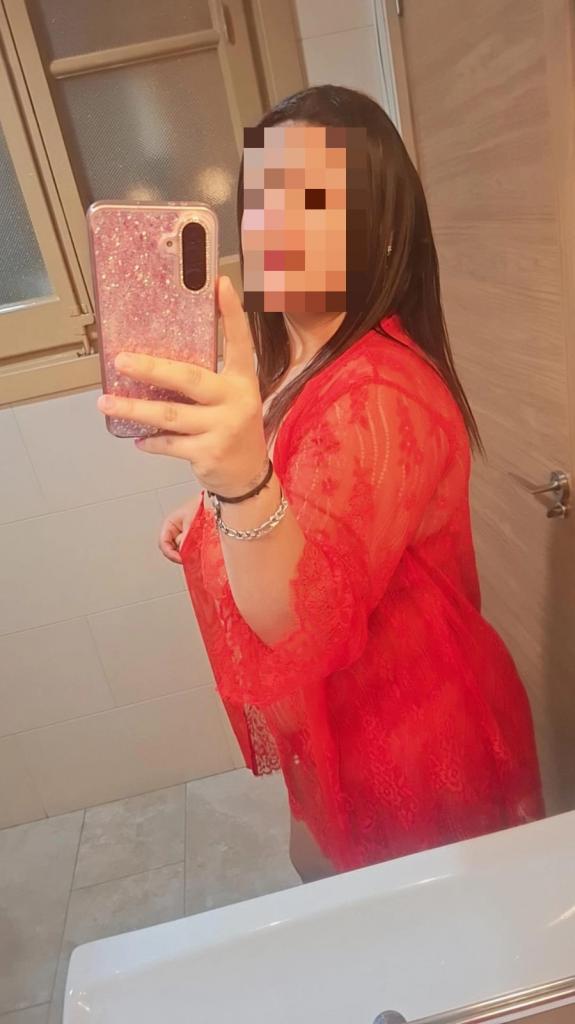 Chica busca chico en Almería: 