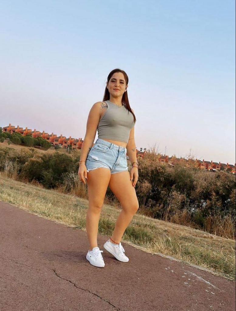 Chica busca chico en Cádiz: 