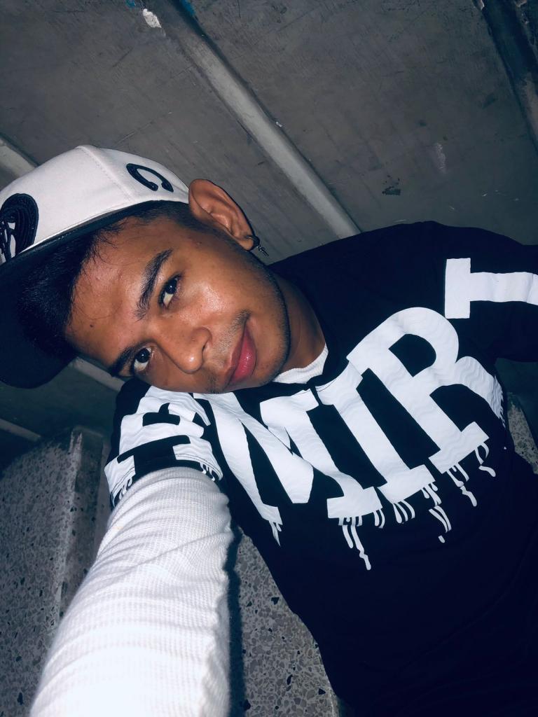 610071573: Chico busca chica en Córdoba