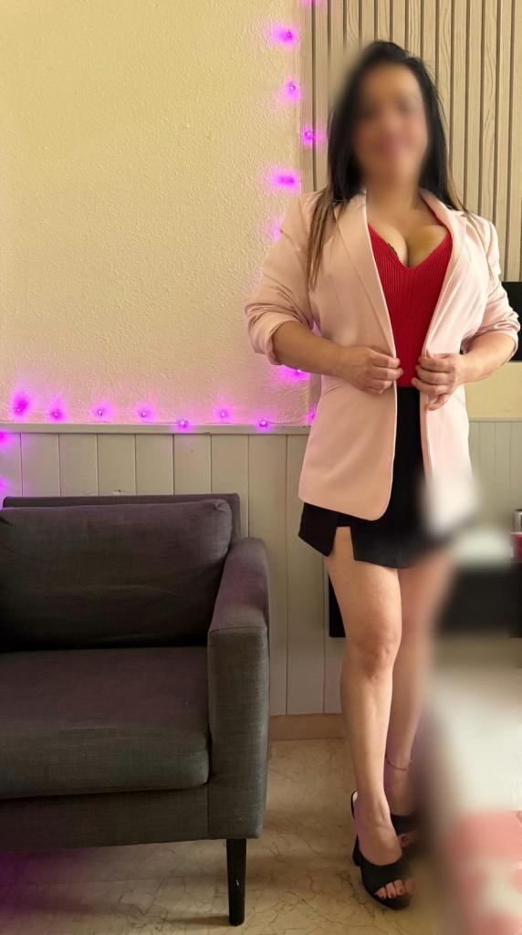 603640670: Chica busca chico en Madrid