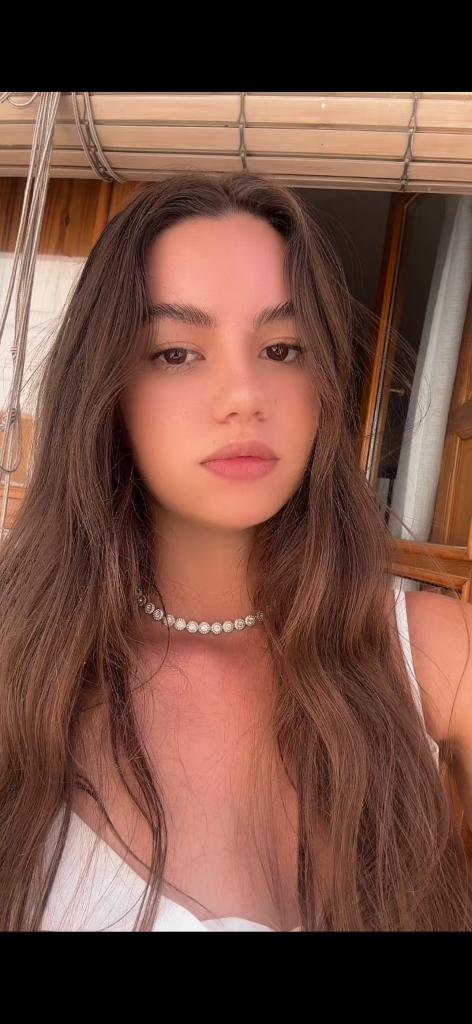 Chica busca chico en Granada: 