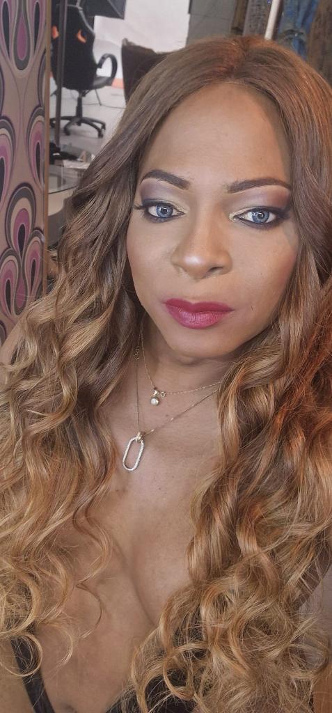 610682113: Transexual en Madrid