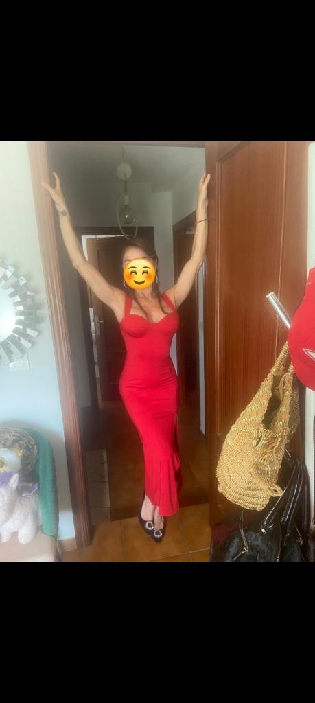 Chica busca chico en Cádiz: 