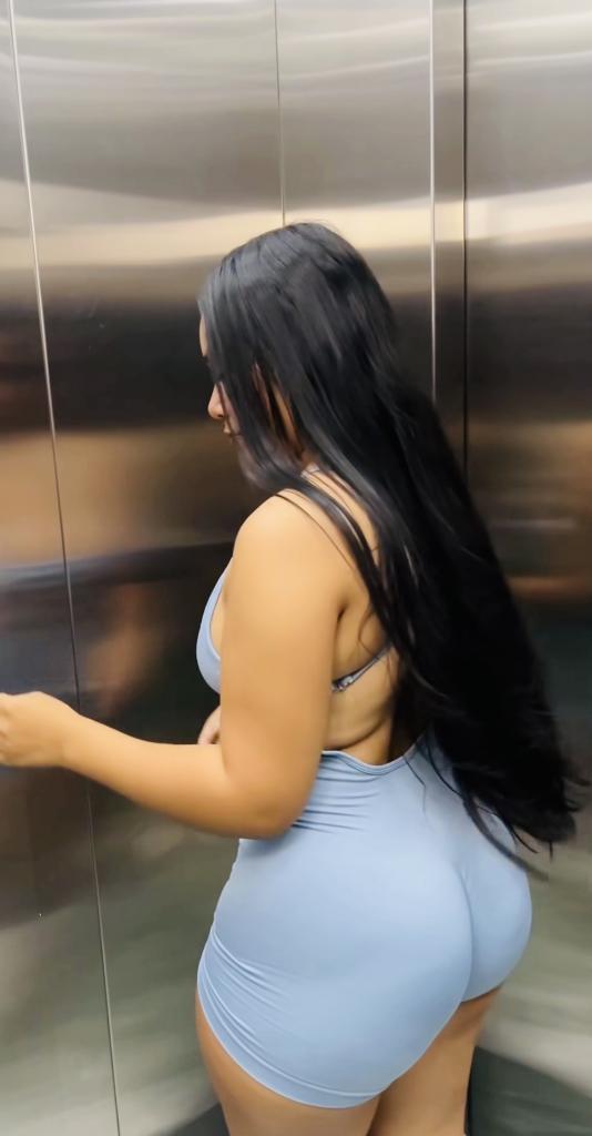 Chica busca chico en Granada: 