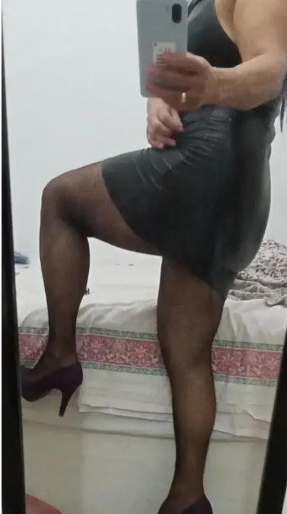 631062639: Chica busca chico en Córdoba