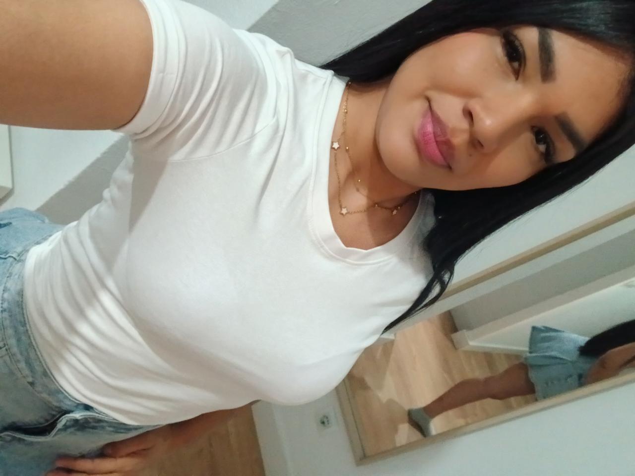 Chica busca chico en Sevilla: 