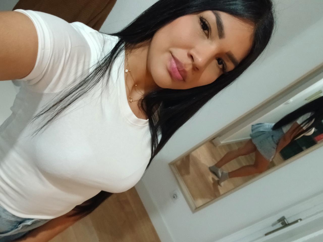 Chica busca chico en Sevilla: 