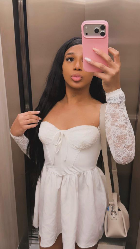 632247769: Transexual en Valencia