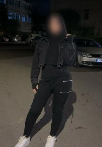 603787380: Chica busca chico en Gerona