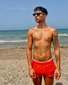 614453800: Chico busca chica en Alicante