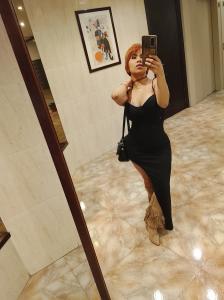 607895744: Chica busca chico en Barcelona