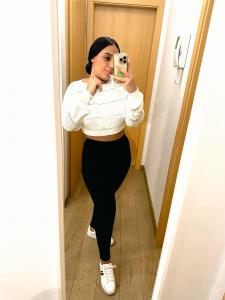632236000: Chica busca chico en León