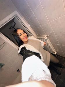 632236000: Chica busca chico en León