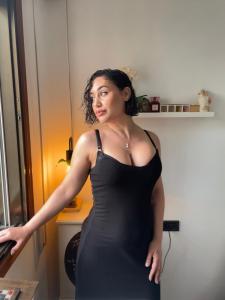 604266747: Chica busca chico en Pontevedra