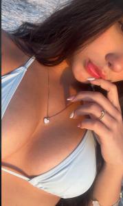 600609512: Chica busca chico en La Coruña