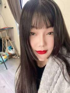 627585258: Chica busca chico en Barcelona