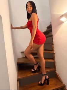 641762758: Chica busca chico en Madrid