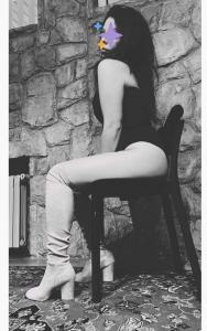 678839867: Chica busca chico en Asturias