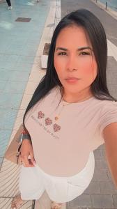 654940007: Chica busca chico en Málaga