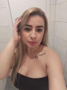 694286258: Chica busca chico en Barcelona