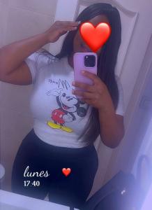 614180716: Chica busca chico en La Coruña