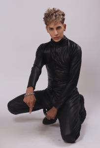 631746177: Chico busca chica en Madrid