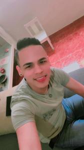 672136516: Chico busca chica en Murcia