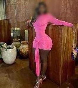 672573160: Chica busca chico en Cádiz