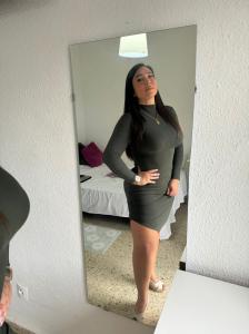 678409887: Chica busca chico en Cádiz