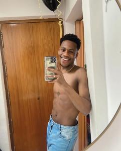 611271304: Chico busca chica en Málaga