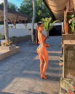 663151907: Chica busca chico en Málaga