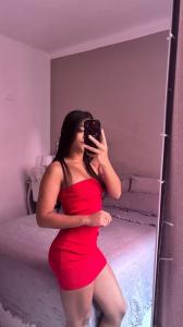 627495548: Chica busca chico en Gerona